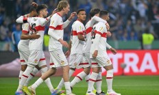 开云APP-斯图加特取胜收官，成功守住德甲资格的简单介绍