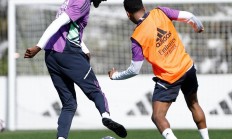 开云体育-皇马球员集体训练备战关键比赛的简单介绍