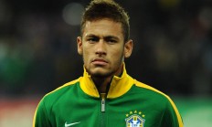 开云官网-铁血塞内加尔锁死银河战舰，本泽马抢七夜化身王者