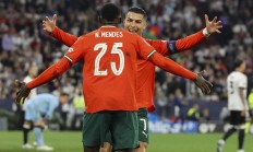 开云体育官方网站-关于葡萄牙国家队在欧洲杯预选赛中实现逆袭，大放异彩！的信息