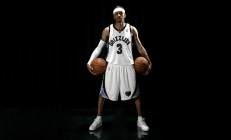 开云APP-当太阳沉入玫瑰城，马克西的时针拨动命运齿轮