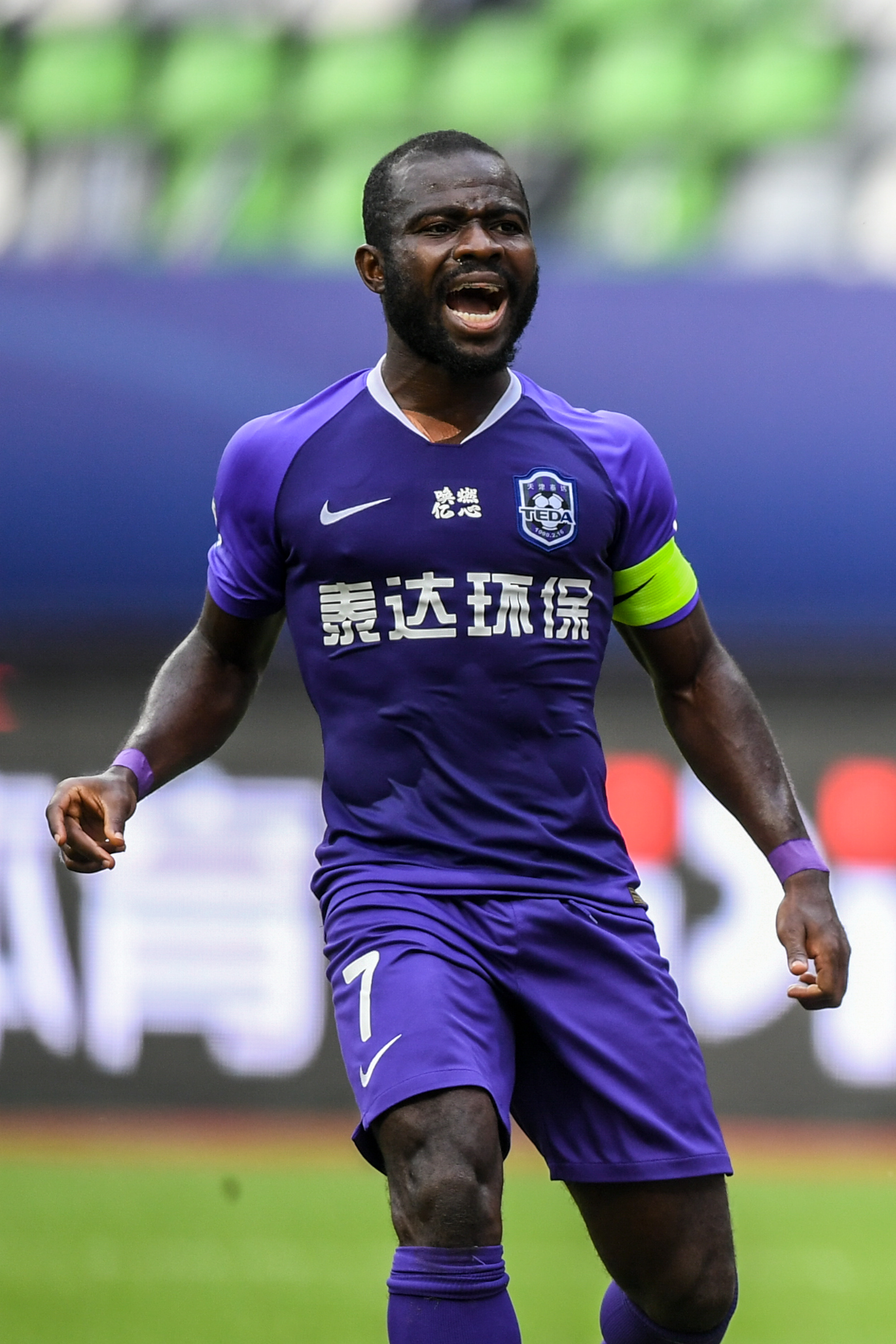 天津泰达积极备战,力争一鼎大赛! 天津泰达积极备战,力争一鼎大赛!