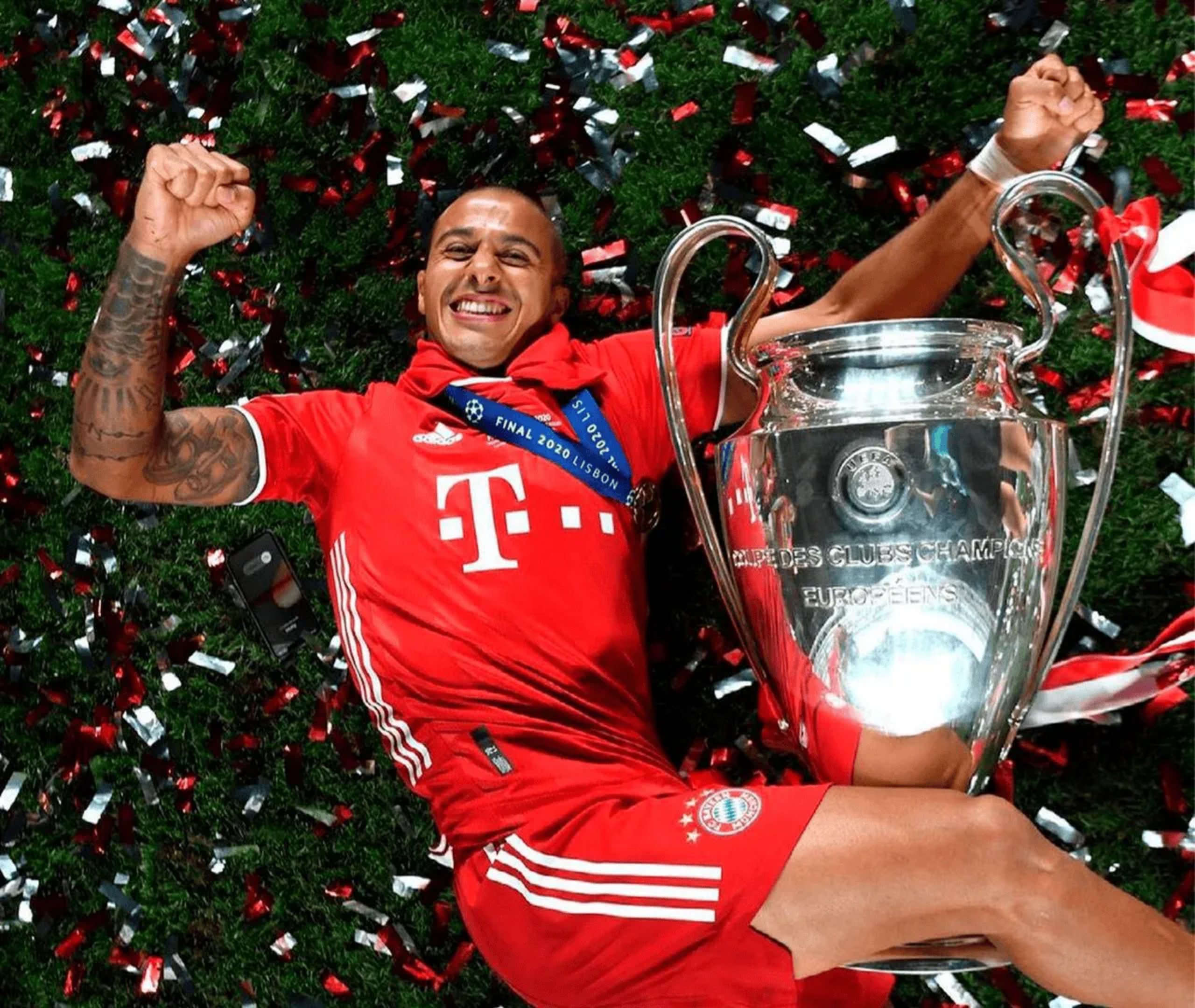 阿尔及利亚队斗志昂扬，誓夺冠军！