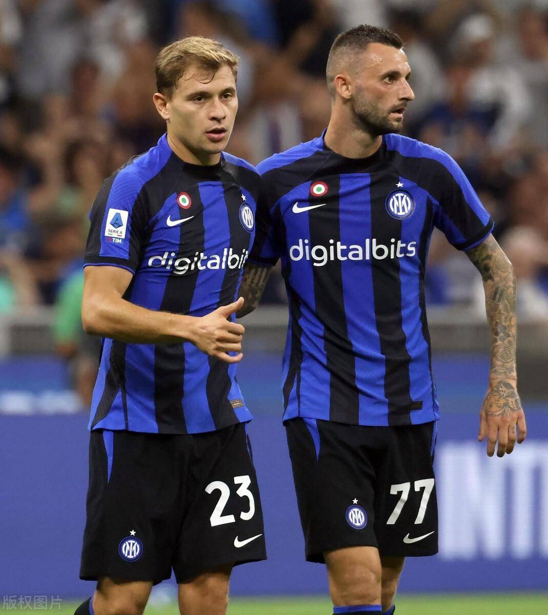 汉堡队迎战1-1闷平，争夺积分的简单介绍