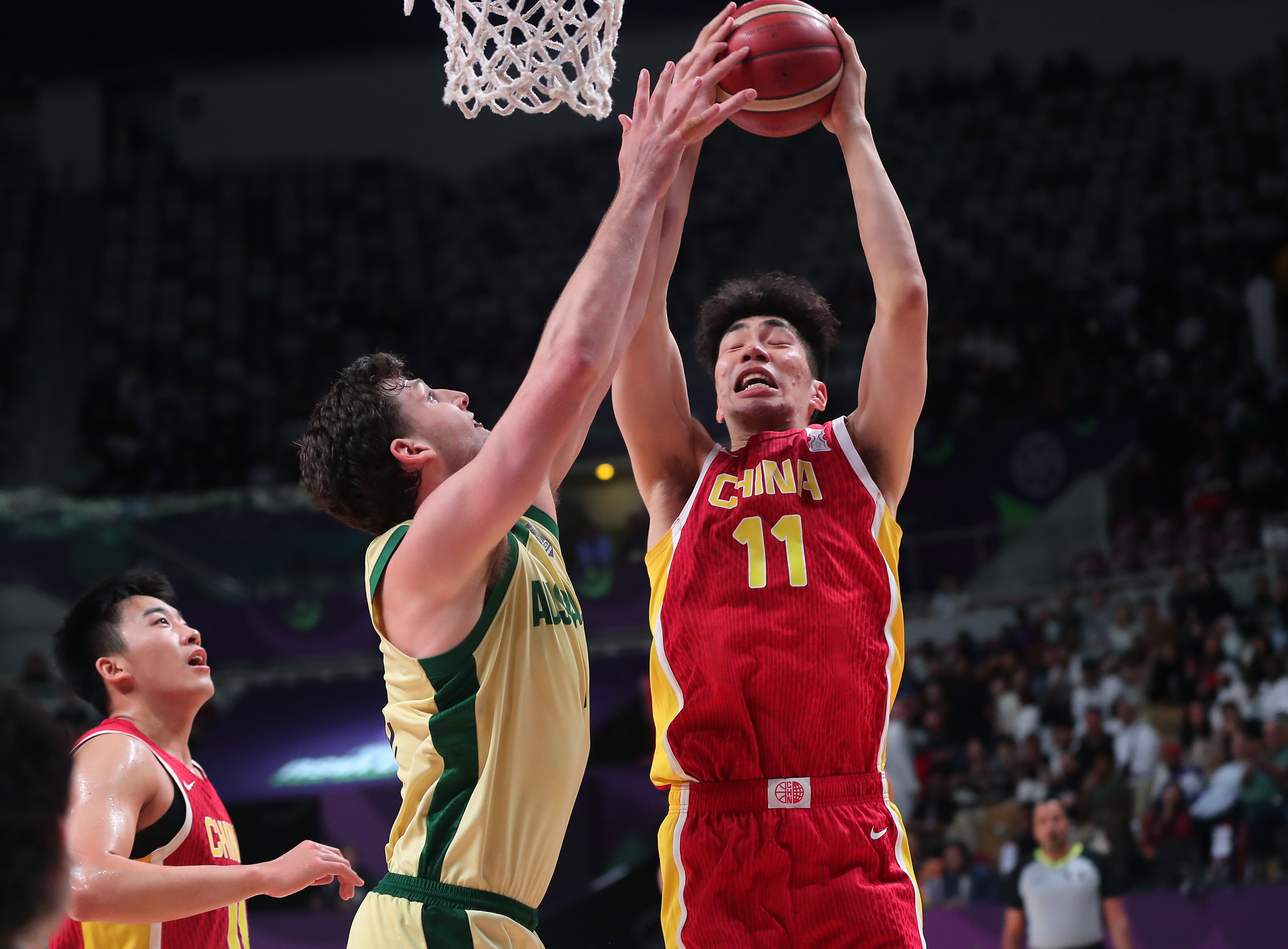 包含东南亚篮球比赛圆满结束，运动员表现出色的词条