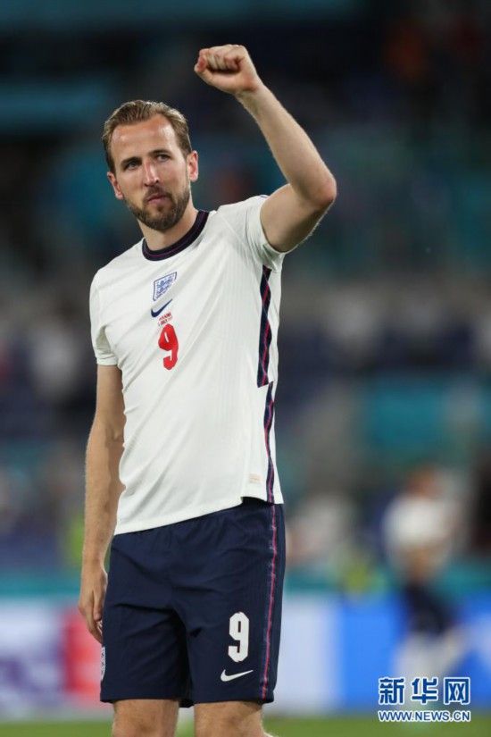 关于瑞士队逆袭，成功晋级欧预赛阶段的信息