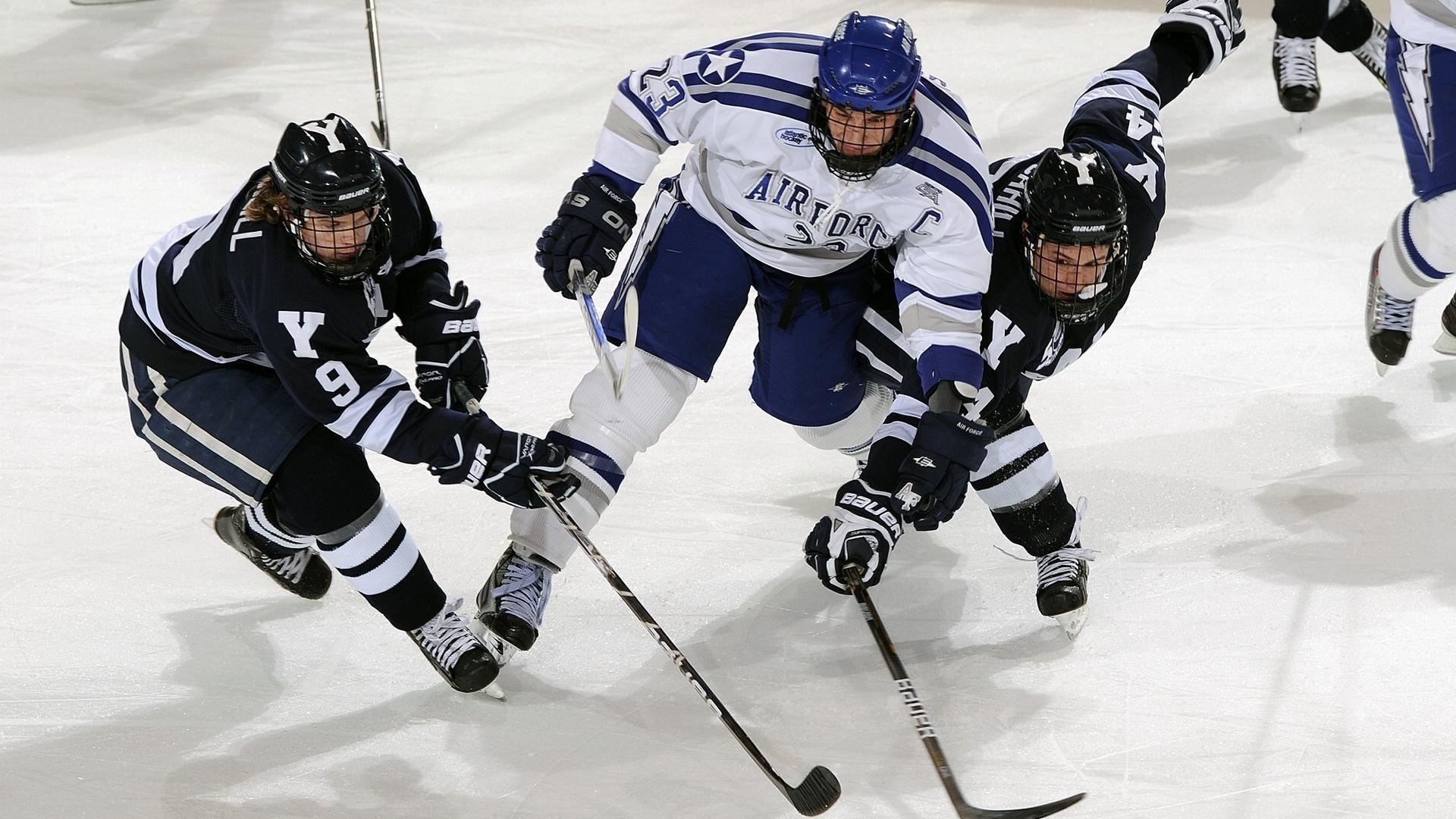 拉亚生涯之夜奏响希腊节奏，完美掌控终结西班牙神话