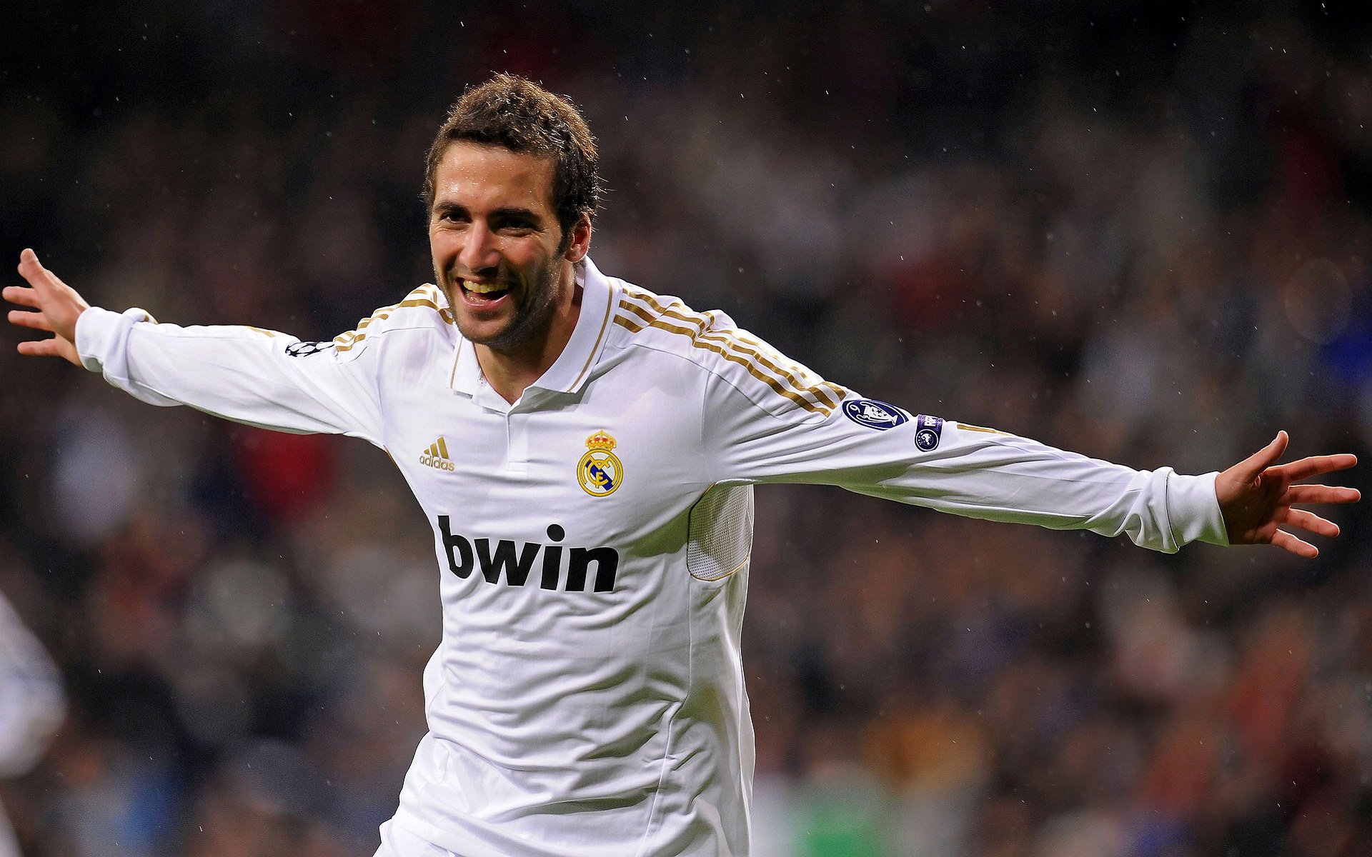 天山脚下无弱旅，伦纳德统治力诠释何为完胜