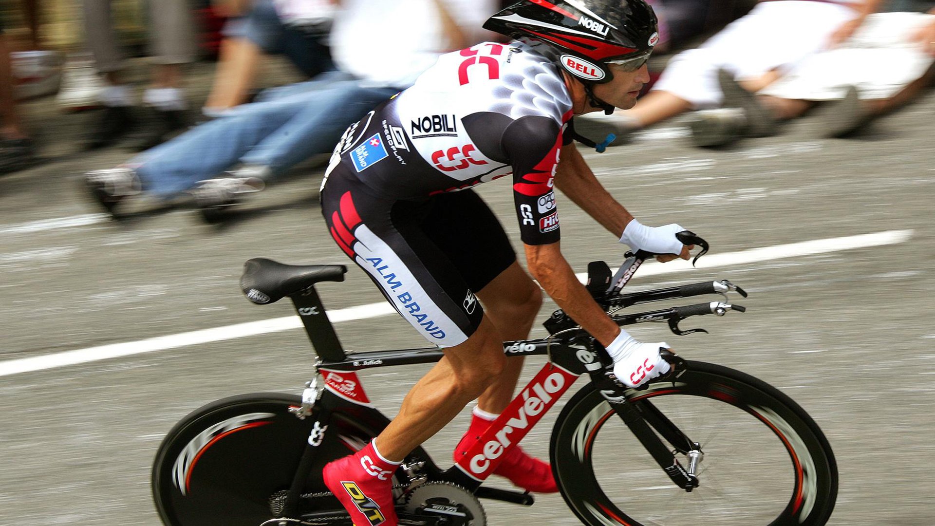 诺里斯导演绝杀大戏，法拉利引擎的逆袭与红牛二队的黄昏